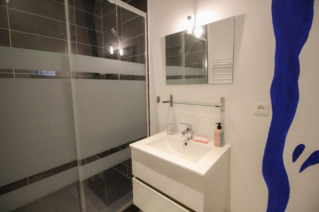 La Bd : Joli T2 Renove /Wi-Fi/Centre-Ville Angoulême Exteriér fotografie